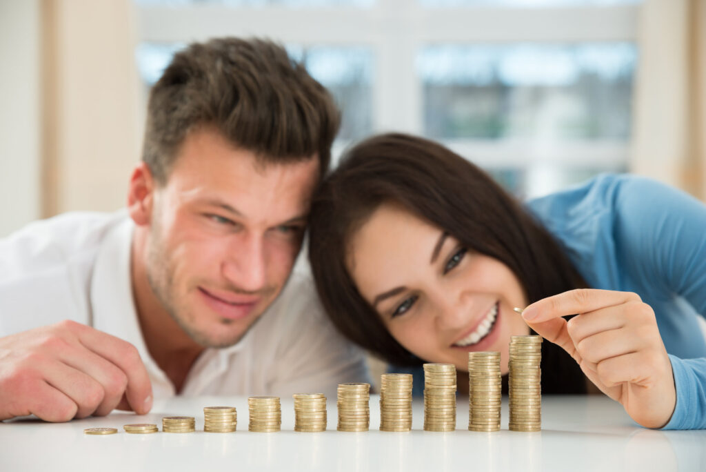 How to Manage Money as a Couple